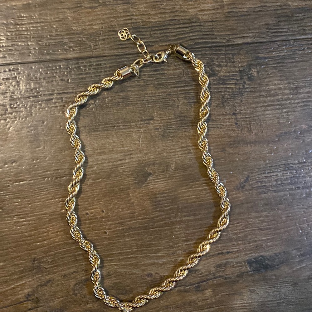 Vintage Gold Necklace Kendra Scott